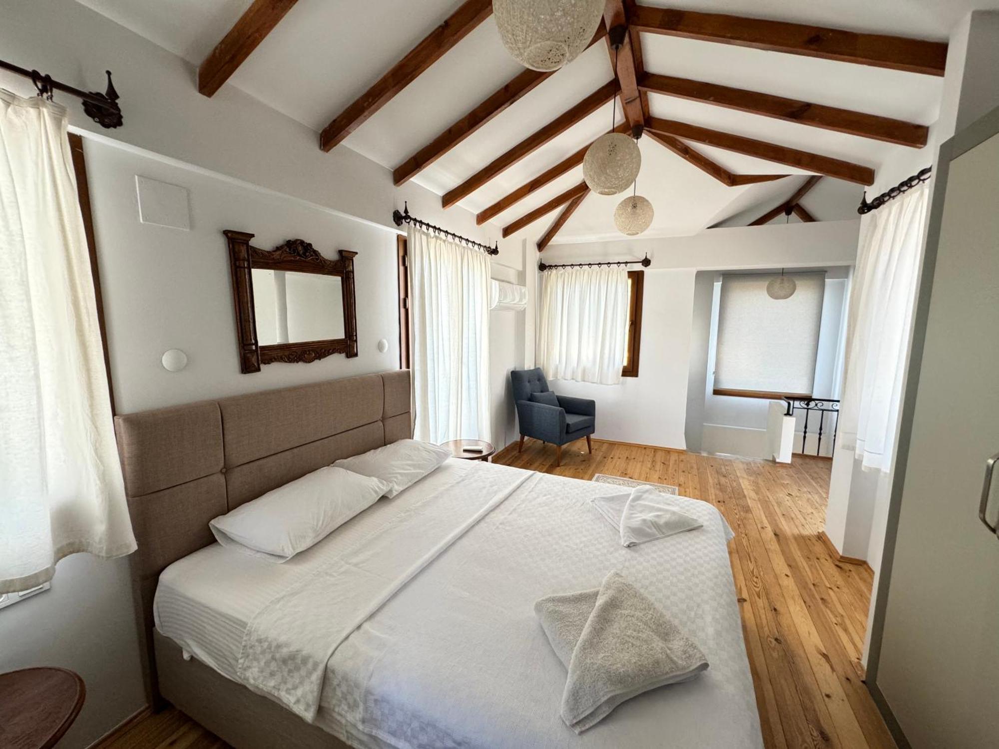 Villa Merry - Dalyan Stonehouse With Palmtrees, 50M To River Ortaca  Exteriör bild